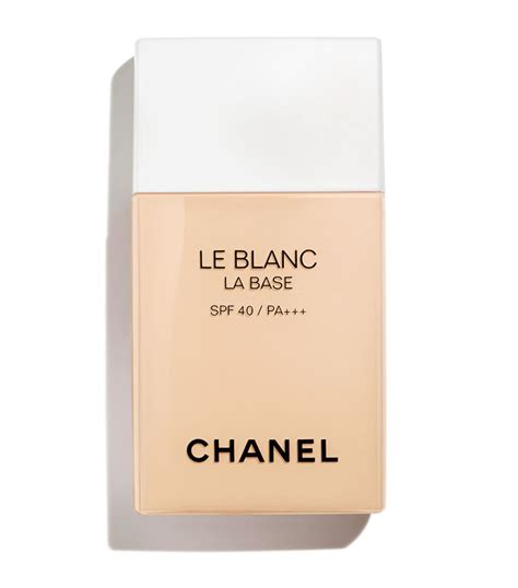 fond de teint chanel le blanc|chanel le blanc face wash.